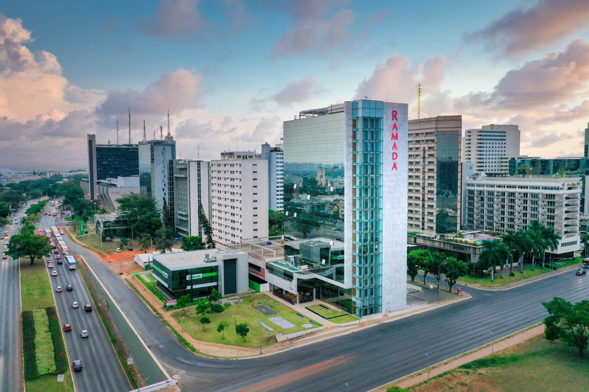 Hotel Ramada By Wyndham Alvorada